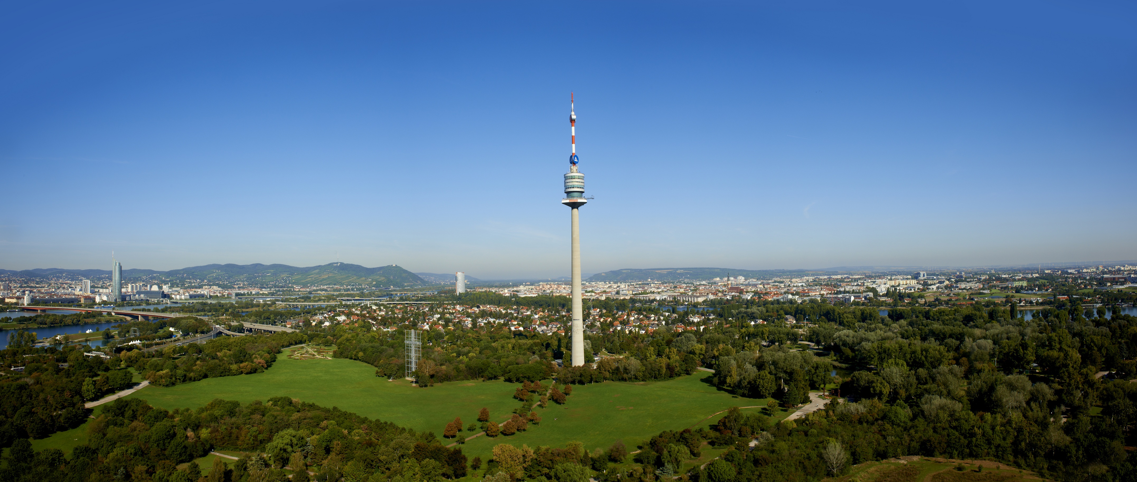 Donauturm Querformat